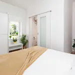 Apartman With Parking Space - 6922 Porec