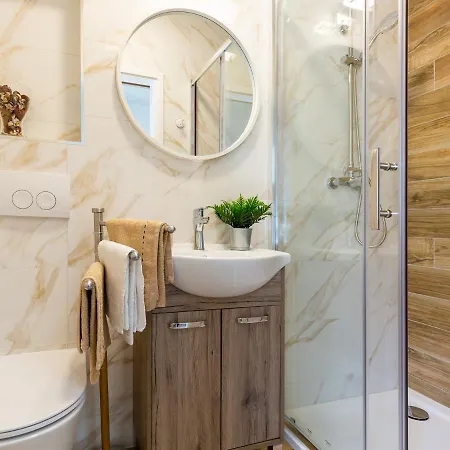 With Parking Space - 6922 * Poreč