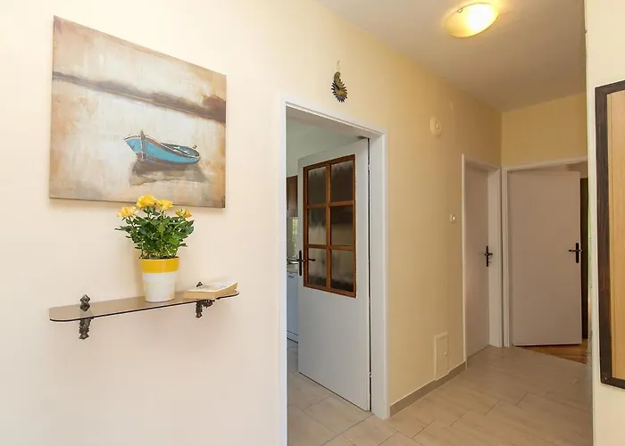 With Parking Space - 6922 Апартаменты *