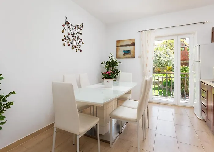 With Parking Space - 6922 아파트 포레치